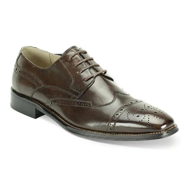 Men's Oxford shoes with a decorative inlay on the toeGiovanni 6502