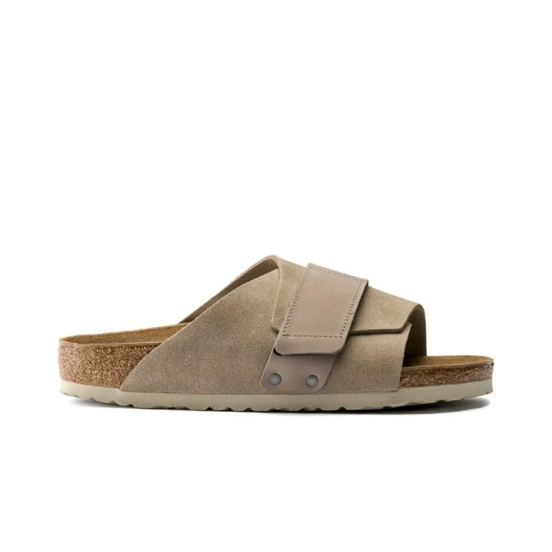 Men's sandals with a buckle closureMen's sandals with a buckle closureBirkenstock Kyoto - Taupe Suede