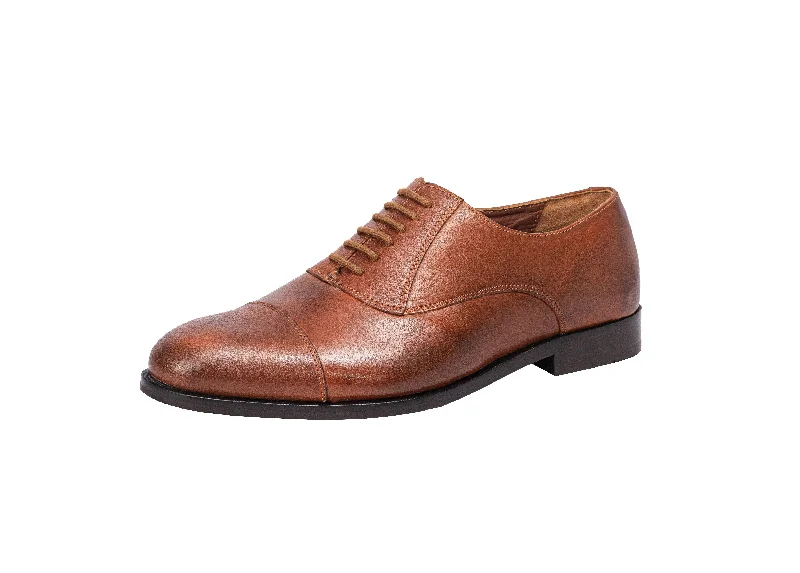 Men's Oxfords in a dark burgundy leather for a unique styleLondon - Calfi Crust - Vintage Tan