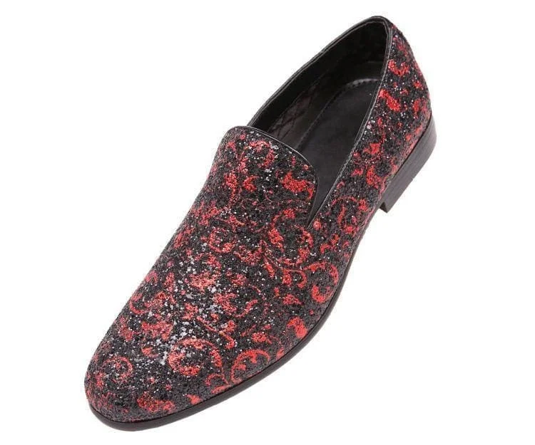 Slip - on men's loafers for easy wearErin Red