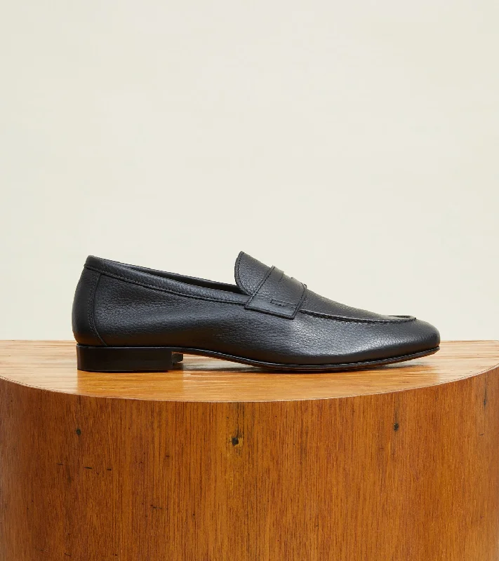 Men's loafers with a smooth leather finishEdward