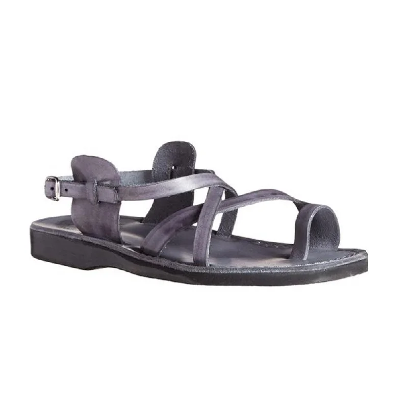 Men's leather sandals with an adjustable strapThe Good Shepherd Buckle - Leather Toe Loop Sandal | Grey