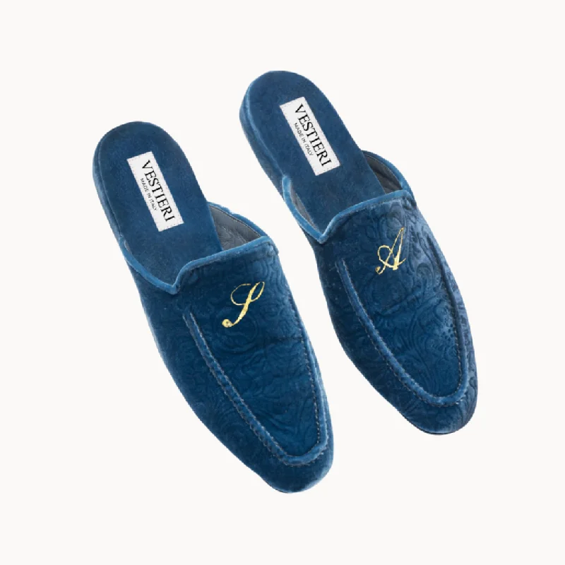 Men's slippers with a non - slip outsole for safetyMedici Jeans Slippers