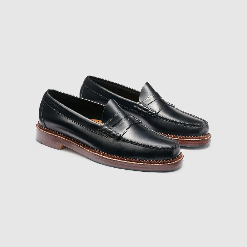 Men's loafers in a neutral color like black or brownMENS 1876 LARSON WEEJUNS LOAFER