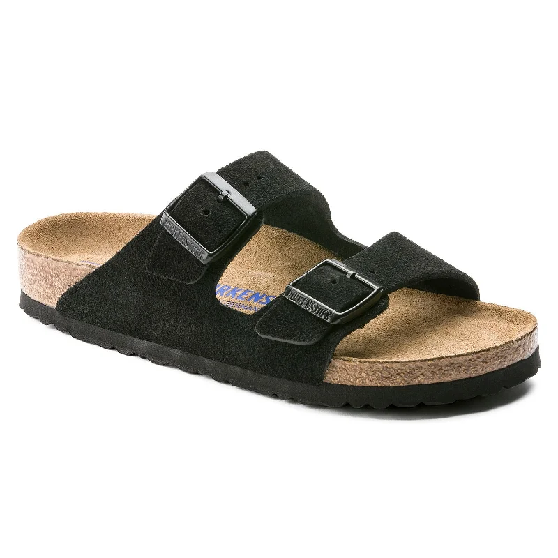 Men's sandals in a neutral color like black or brownBirkenstock Arizona Soft Footbed - Suede