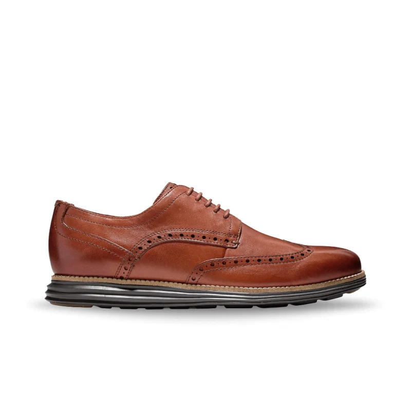 Men's Oxford shoes with a double - buckle strapCole Haan Men's OriginalGrand Wingtip - Woodbury/Java