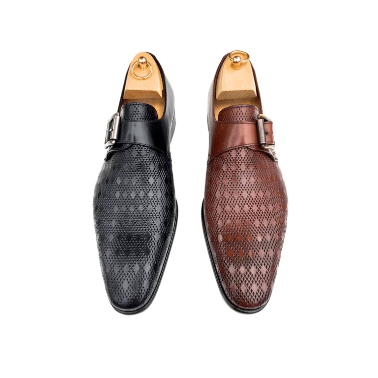 Men's Oxfords with a cap - toe design and a rubber heelToscana Z315