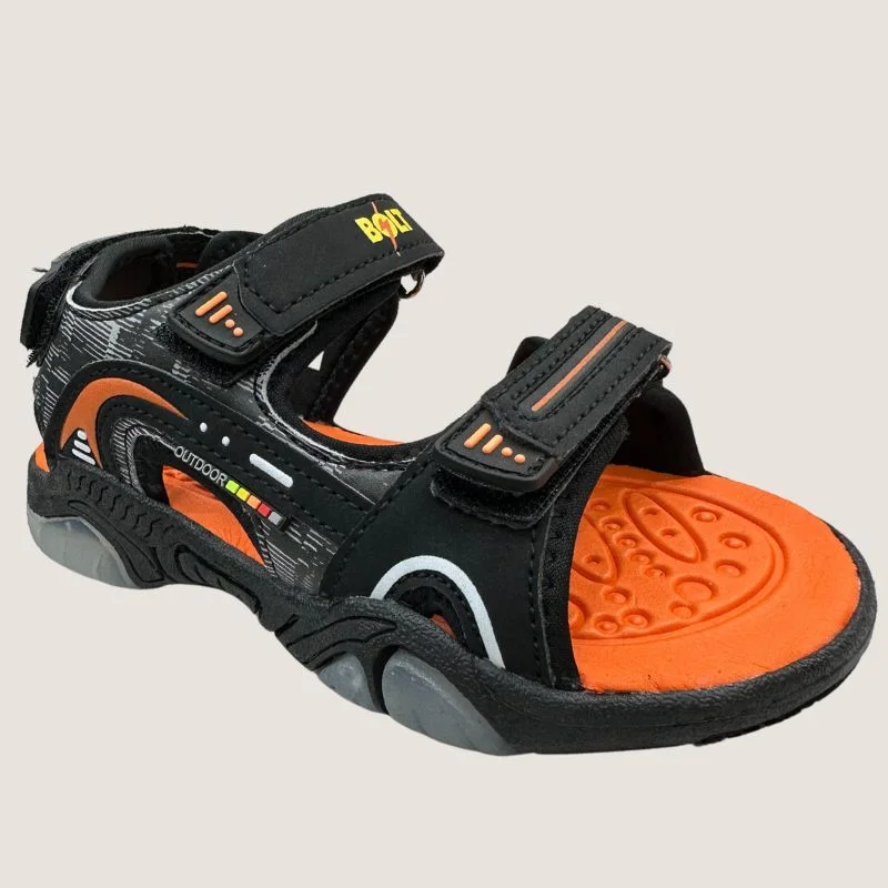 Men's sandals with a decorative buckle or charmBolt Kids Lawson Sandal