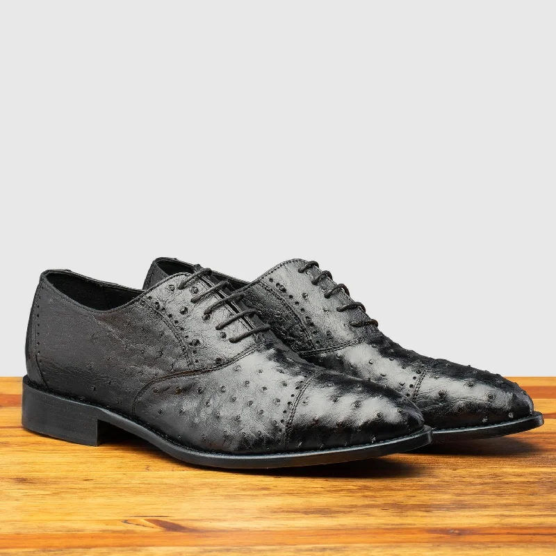 Men's Oxford shoes with a polished leather finishCalzoleria Toscana Ostrich Cap-Toe # H777