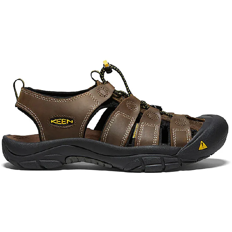 Men's sandals with a perforated leather upper for ventilationMen's sandals with a perforated leather upper for ventilationNewport