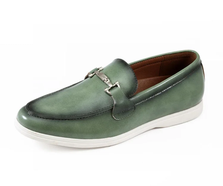 Men's loafers with a perforated leather upper for ventilationCahill Green