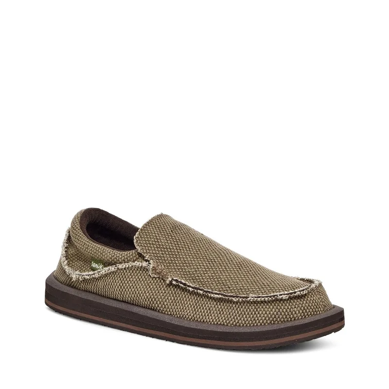 Men's loafers with a tassel front for a classic lookSanuk Men's Chiba Brown