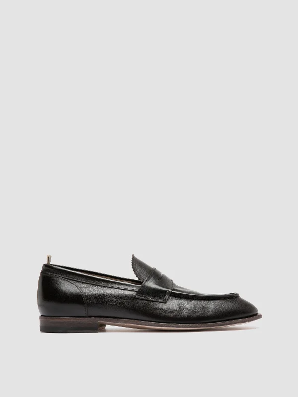 Men's loafers with a perforated leather upper for ventilationSOLITUDE 001 - Brown Leather Penny Loafers