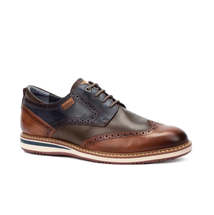 Men's Oxford shoes with a decorative inlay on the toeMens Pikolinos Avila in Brandy