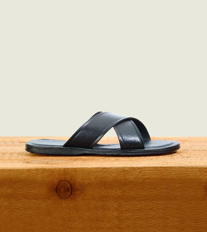 Men's sandals with a buckle closureIbiza