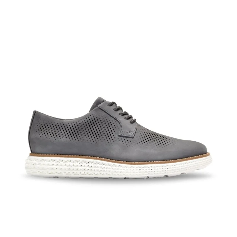 Brogue - perforated men's Oxfords for a traditional lookCole Haan Men's OriginalGrand 2.0 - Magnet Nubuck