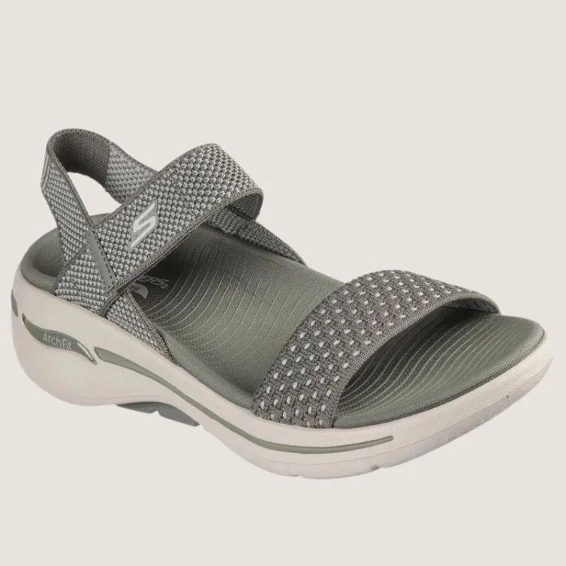 Flip - flop style men's sandals for beach wearSkechers Go Walk Arch Fit Sandal Polished