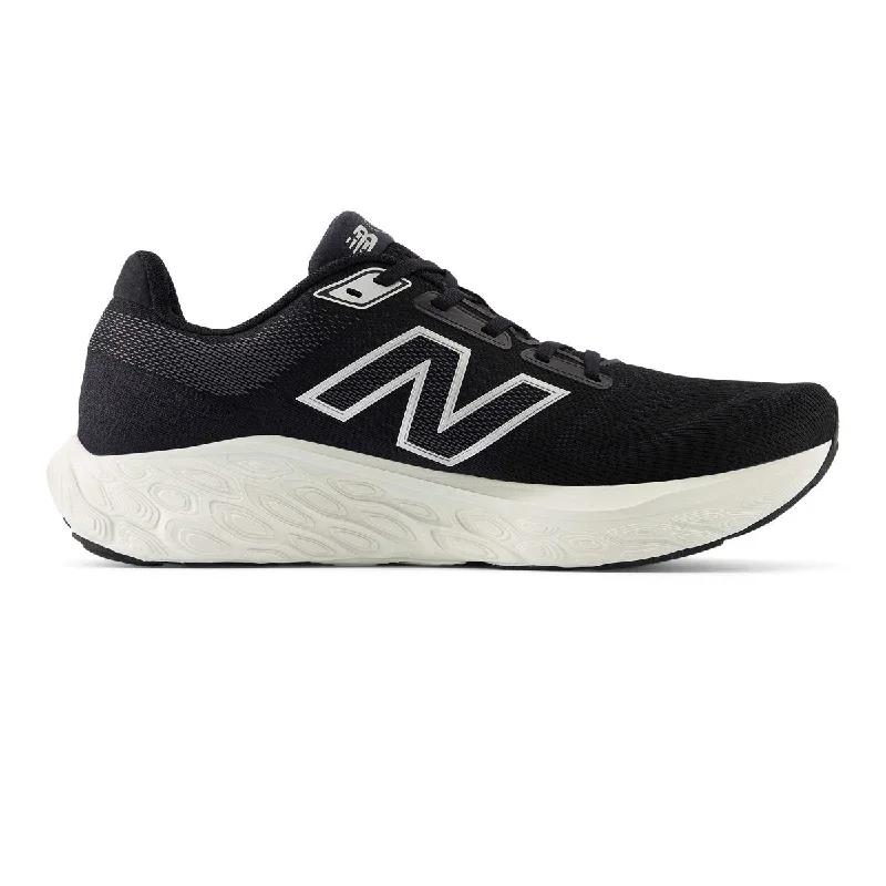 Men's Oxfords with a perforated leather strap for ventilationNew Balance Men's M880B14 Black/Silver