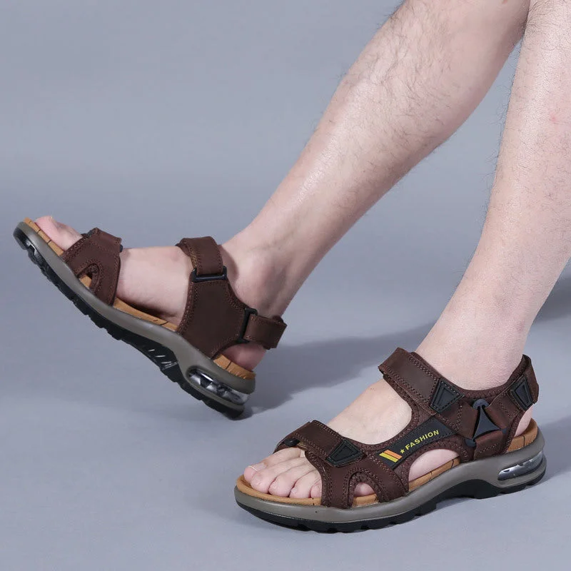 Men's sandals with a buckle closureMen Summer Leather Casual Air Cushion Sandals