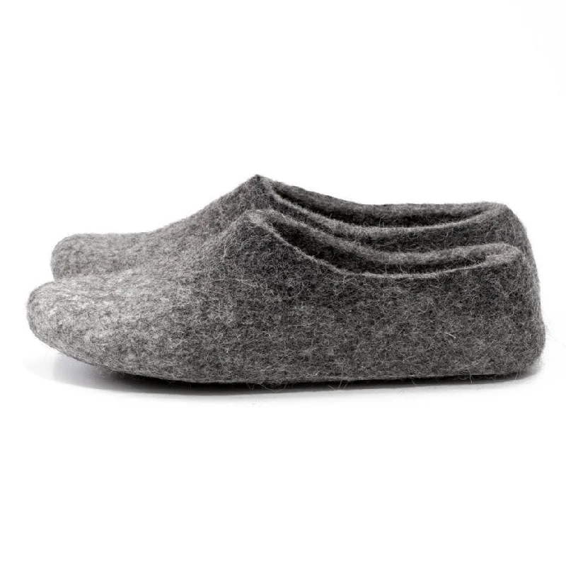 Men's plush slippers with a faux fur liningMen's Clogs slippers - Alpaca Ombre