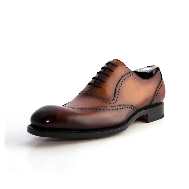 Brogue - perforated men's Oxfords for a traditional lookUgo Vasare Charlton