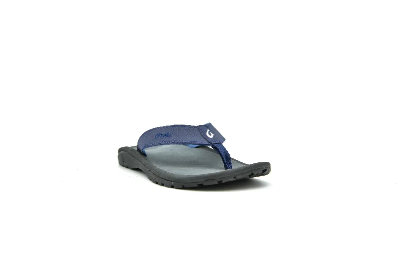 Men's sandals in a neutral color like black or brownMen's sandals in a neutral color like black or brownOLUKAI Ohana