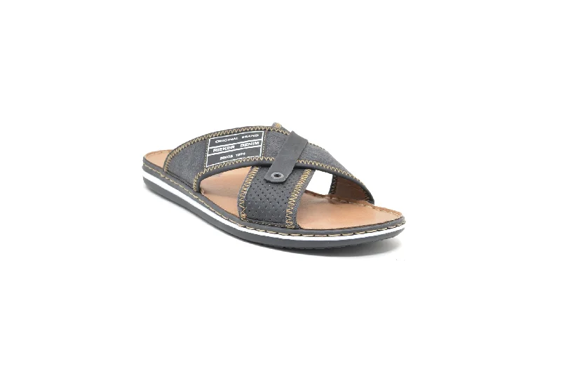 Men's sandals in a neutral color like black or brownMen's sandals in a neutral color like black or brownRIEKER 21064