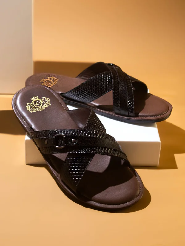 Men's sandals with a buckle closureMen's sandals with a buckle closureAtesber Brown Textured Sandals For Men