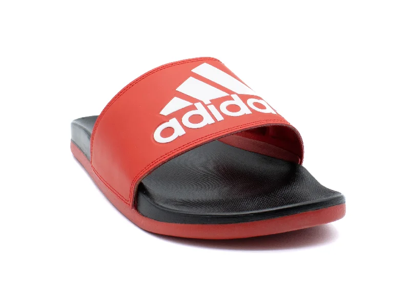 Men's sandals with a stretchy strap for a better fitMen's sandals with a stretchy strap for a better fitADIDAS Adilette Comfort Logo