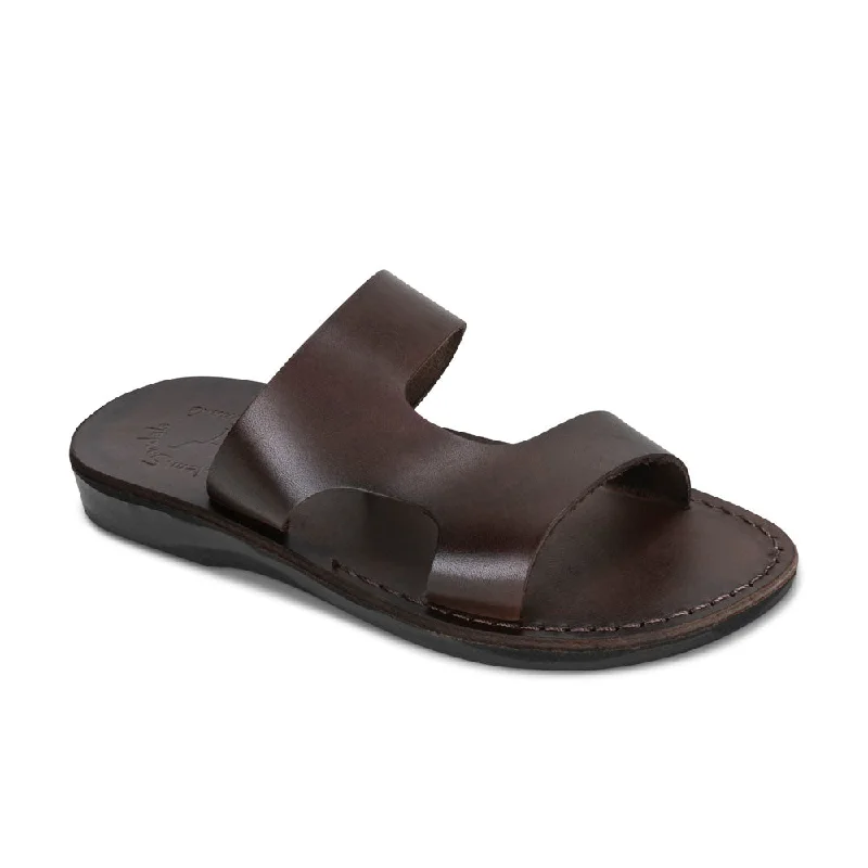 Men's sandals with a durable outer soleMen's sandals with a durable outer soleJune - Leather Side Strap Sandal | Brown