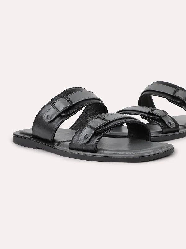 Men's sandals with a toe post designMen's sandals with a toe post designMen Black Leather Comfort Sandals