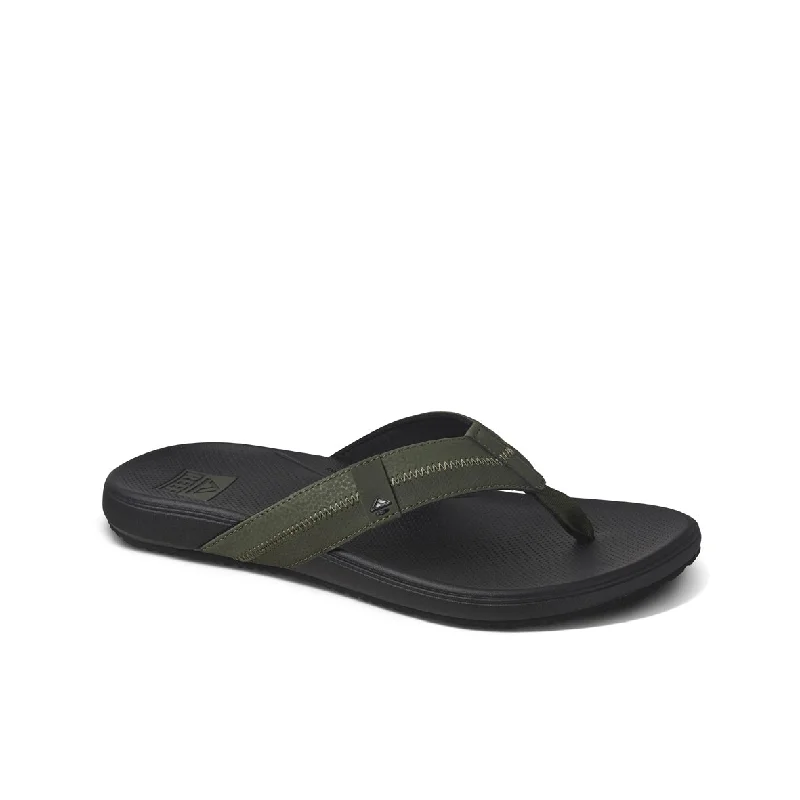 Men's sandals with a rubber sole for tractionMen's sandals with a rubber sole for tractionMens Cushion Phantom 2.0 - Olive