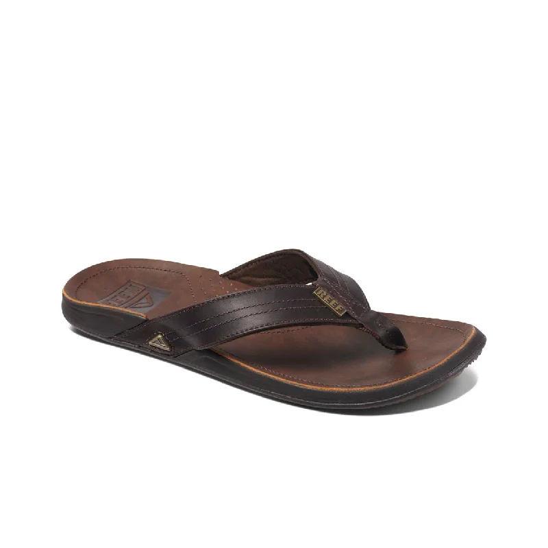 Men's sandals with a cushioned footbedMen's sandals with a cushioned footbedMens J-Bay III - Dark Brown