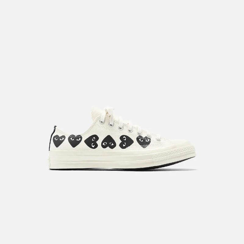 Men's shock - absorbing trail running sneakersComme Des Garçons Play x Converse Multi Heart Low Top - Beige / Black