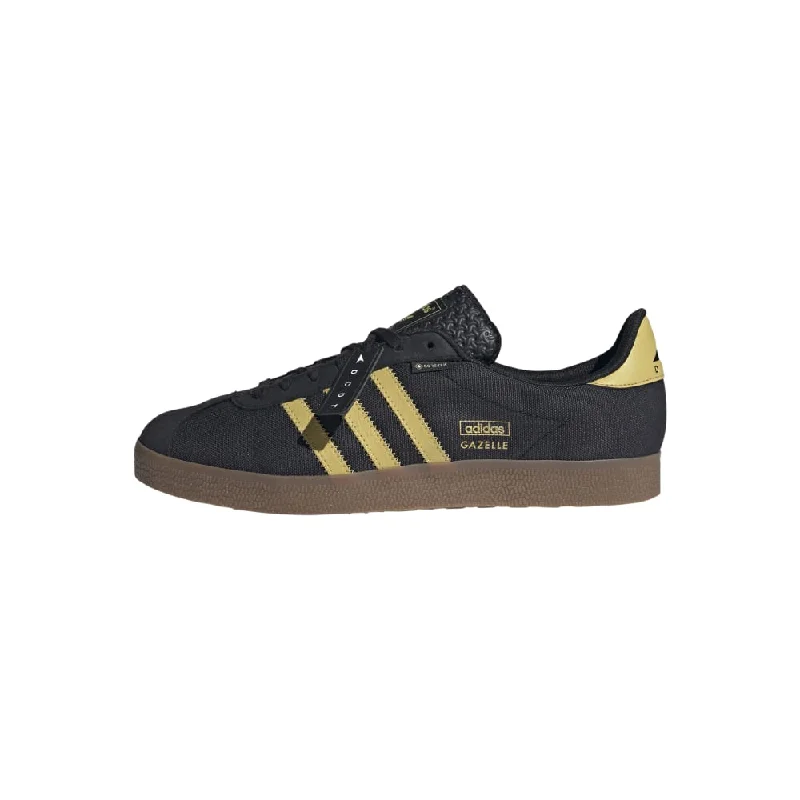 Men's lightweight sneakers for traveladidas Gazelle x DCDT Gore-Tex