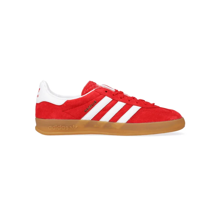 Men's camo - print sneakers for an edgy styleadidas Gazelle Indoor Scarlet