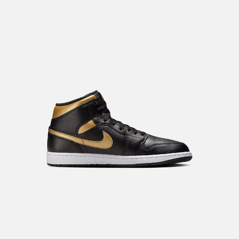 Men's lightweight training sneakers for CrossFit workoutsJordan Air Jordan 1 Mid - Black / Metallic Gold / White