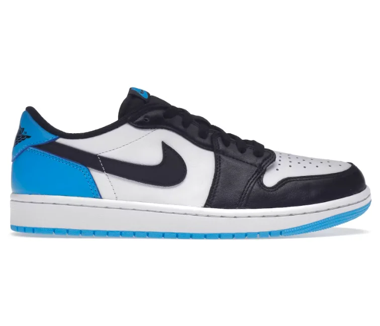 Men's skateboarding sneakers with a vulcanized soleMens Nike Air Jordan 1 Low OG (UNC)