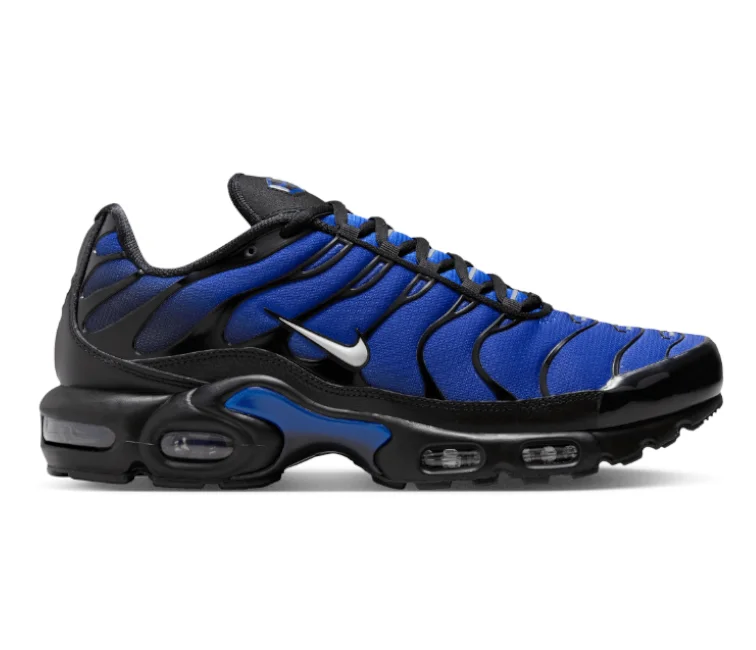 Men's camo - print sneakers for an edgy styleMen's Nike Air Max Plus TN (Black Racer Blue)