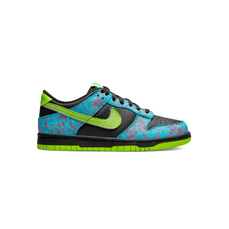 Men's high - performance basketball sneakers with air cushioningNike Dunk Low Volt-Black