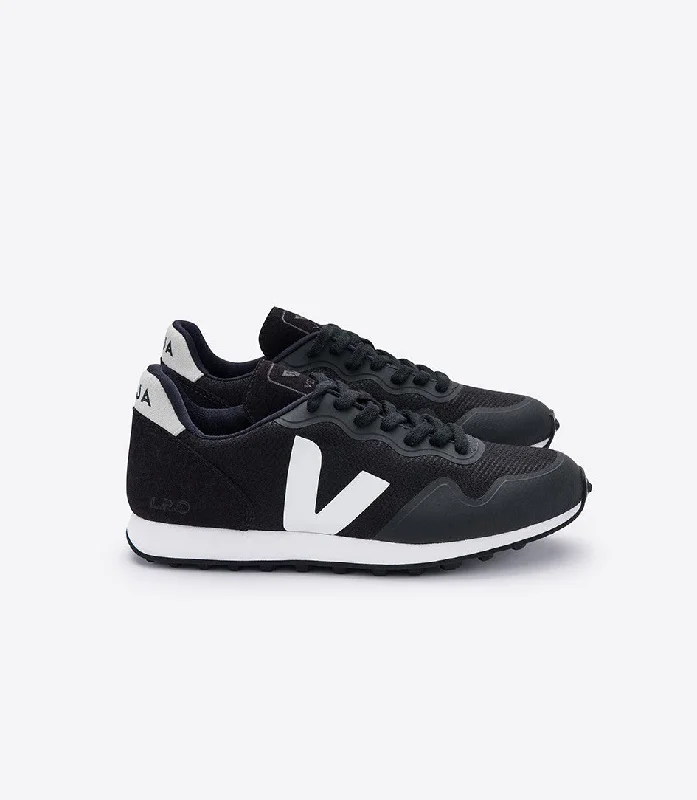 Men's slip - resistant sneakers for industrial workSDU B-Mesh in Black from Veja