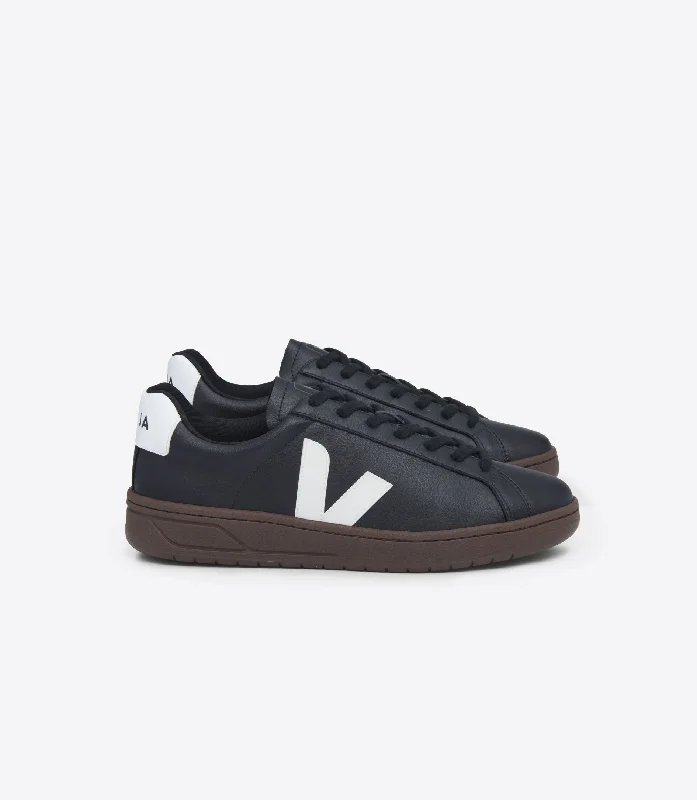 Men's navy blue suede sneakers with gold - toned eyeletsUrca CWL in Black White from Veja