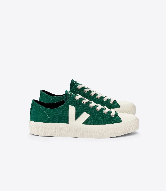 Men's running sneakers with shock - absorbing solesWata II Low Canvas in Poker Pierre from Veja